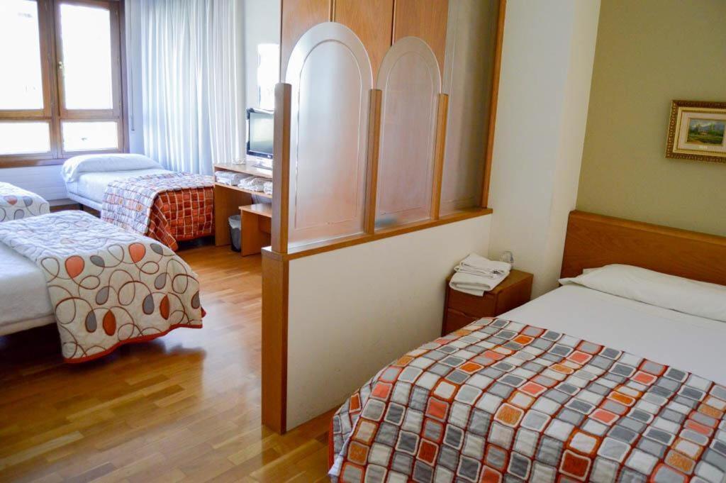 Pension Payvi Pampeluna Zewnętrze zdjęcie